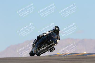 media/Oct-01-2023-SoCal Trackdays (Sun) [[4c570cc352]]/Turn 9 Set 2 (10am)/